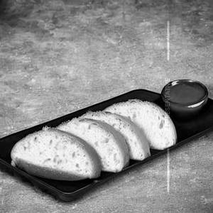 Plain garlic bread