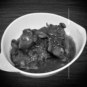 Chicken Cooked in Choice Of Your Sauce Chilli