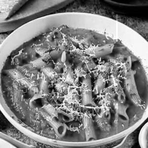 Chicken Whole Wheat Fusli Pasta in Arrabiata Sauce