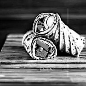 Veg Schezwan Roll