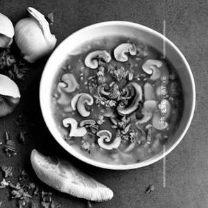 Mushroom Burnt Garlic Soup 