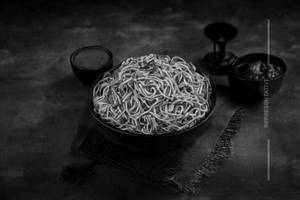 Egg Chilli Garlic Noodles