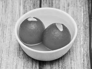 Gulab Jamun (Per Pcs)