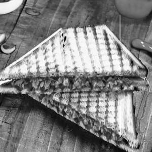 Egg Keema Grilled Sandwich