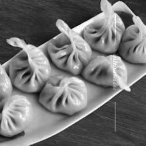 Paneer pari pari momo