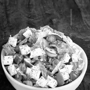 Spicy Cottage Cheese Salad