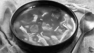 Chicken Clear Soup [ Non Veg ]