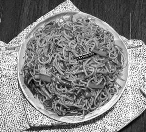 Schezwan noodles