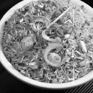 Egg mushroom onion fried rice 