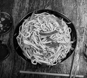 Veg Schezwan Thai Noodles