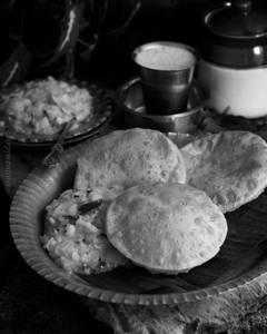 Poori Bhaji (5 PCS)