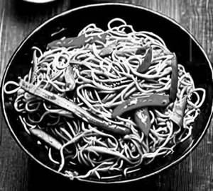 Veg Chilli Garlic Noodles