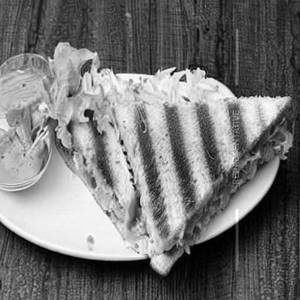 Grilled Tuna Sandwich