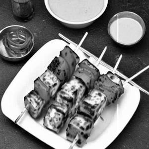 Paneer Saunfia Tikka