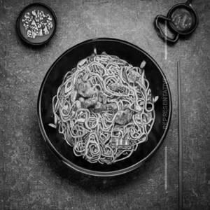 Chicken Achari Noodles