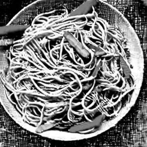 Schezwan veg noodles                                                                                                                                                        