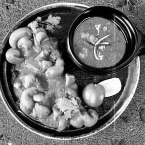 Tomato Cashew Nuts Curry
