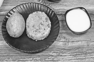 Farali Pattice [1 piece] With Sabudana Vada [1 piece]