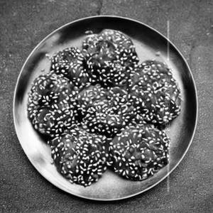 Sesame Mushroom