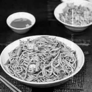Prawns Hakka Noodles 