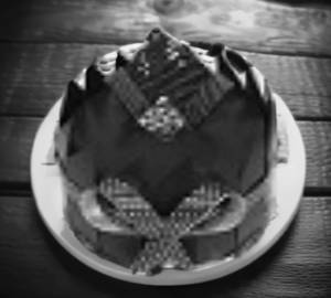Kit Kat Cake (500 gms)