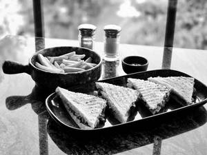 Bombay chutney sandwich