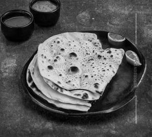 Harimirch Ki Roti