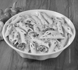 Veg White Sauce Penne Pasta