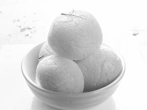 Rasgulla [2 pieces]