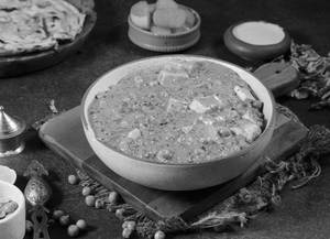 Matar Paneer