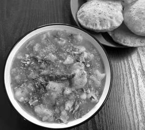 Aloo Tamatar