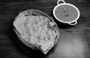 Shahi Paneer + 4 Butter Roti