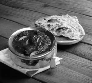 Veg Manchurian & Butter Roti (2pc)
