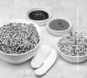 Mushroom Noodles Schezwan