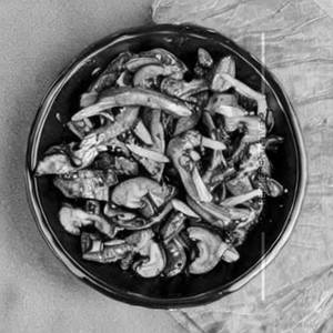 Mushroom dragon fry