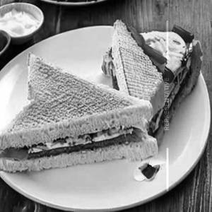 SWEET SANDWICH