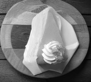 Butterscotch pastry  [1 pc]