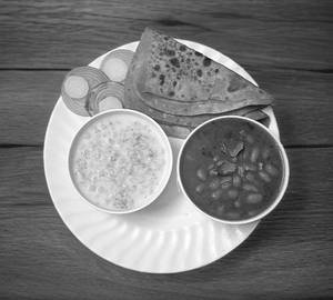 Rajma Paratha