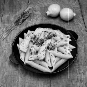 Grilled Chicken in Lemon Cream Sauce Pasta 