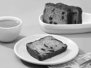 Banana Choco Chip Tea Cake