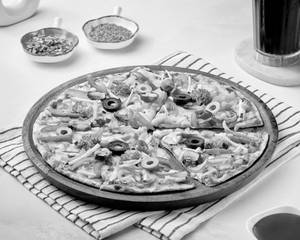 Deluxe Farmhouse Pizza