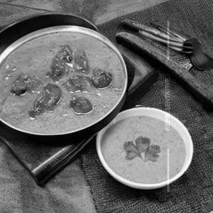 Boneless Chukka Semi Gravy   