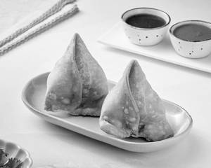 Aloo Samosa (2 Pcs)