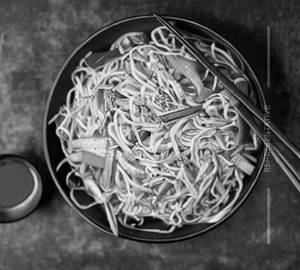 Veg Hakka Noodle 