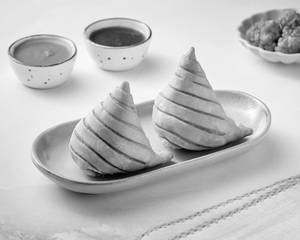 Gobi Samosa (2 Pcs)