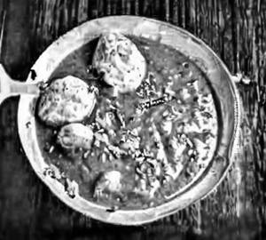 Panneer Majuriyan Gravy