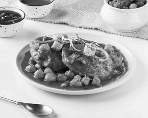 Aloo Tikki With Chole