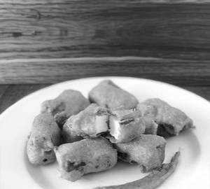 Kuttu paneer pakoda