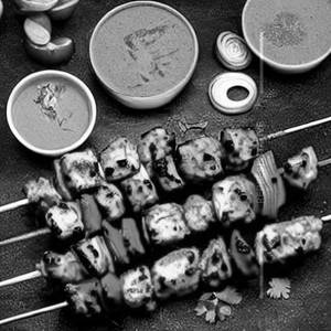 Nawabi Murg Tikka Eight Pieces