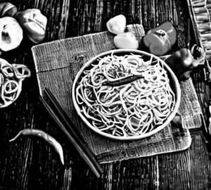 Juicy Chilli Garlic Noodles